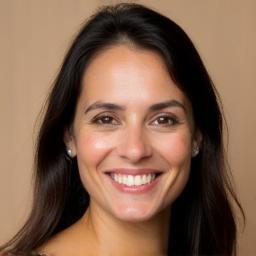 Retrato de Carolina Mendes, Diretora Artística e Instrutora.